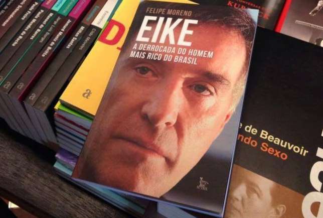 Livro na Livraria