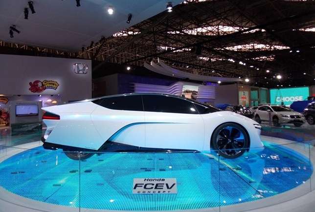 Honda FCEV