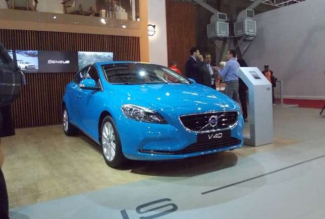 Volvo V40