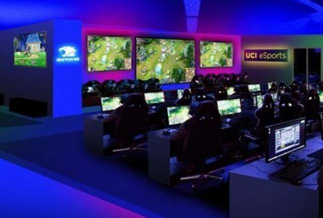 Uuniversidade da Califórnia - eSports