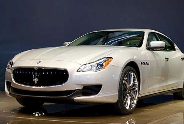 Quattroporte_Detroit