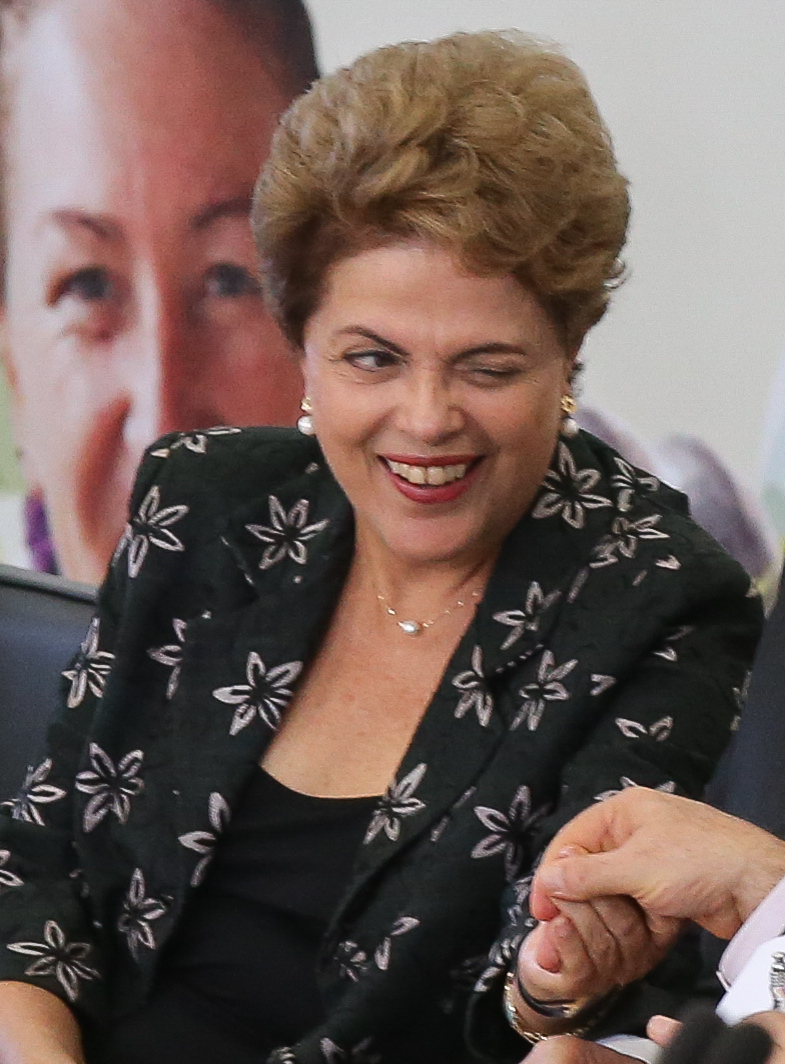 Brasília- DF 22-06-2015  Presidenta Dilma, Patrus Ananias, Aloisio Mercadante, Rasângela Piovizani. do movimento das mulheres camponesas, federaçõ dos trabalhadores na agricultura familiar, Marcos Rochiski e Contag, Alberto Broch. durante cerimônia de lançamento do plano safra da agricultura familiarFoto Lula Marques/AgênciaPT/Fotos Públicas