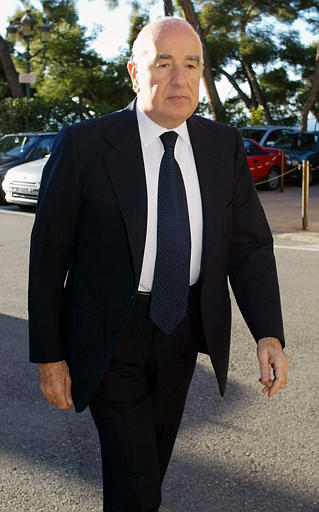 Brother of late billionaire Edmond Safra, Joseph Safra, arrives at Monaco's courthouse, Friday Nov. 22, 2002, for the trial of  American nurse Ted Maher. Maher, charged in the arson death of his employer Edmond Safra on Dec. 3, 1999, and going on trial since Nov. 21, defended himself on Friday, saying he never expected the fire he started in a small wastebasket in Safra's luxury Monaco penthouse to rage out of control. (AP Photo/Lionel Cironneau)