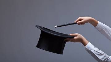 Cartola com varinha mágica