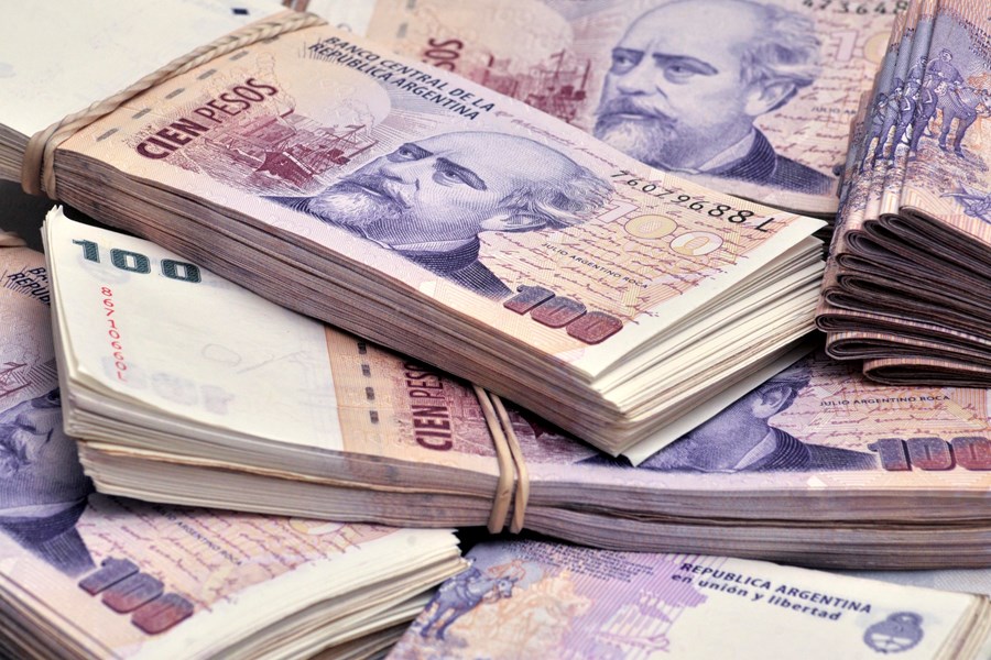 Pesos argentinos (Foto: Bloomberg)