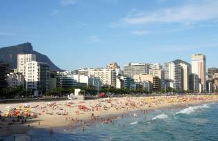 Praia do Leblon