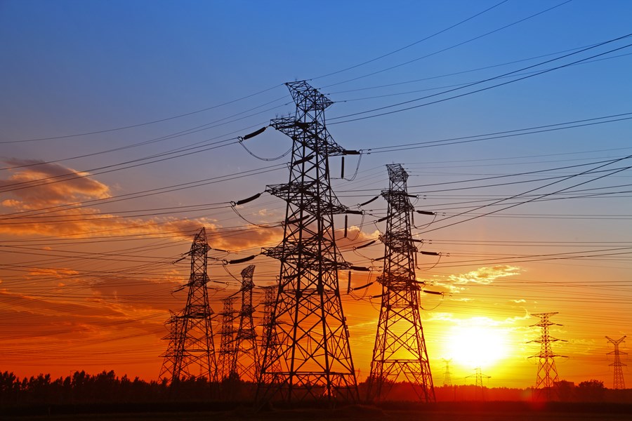 Linha de transmissão