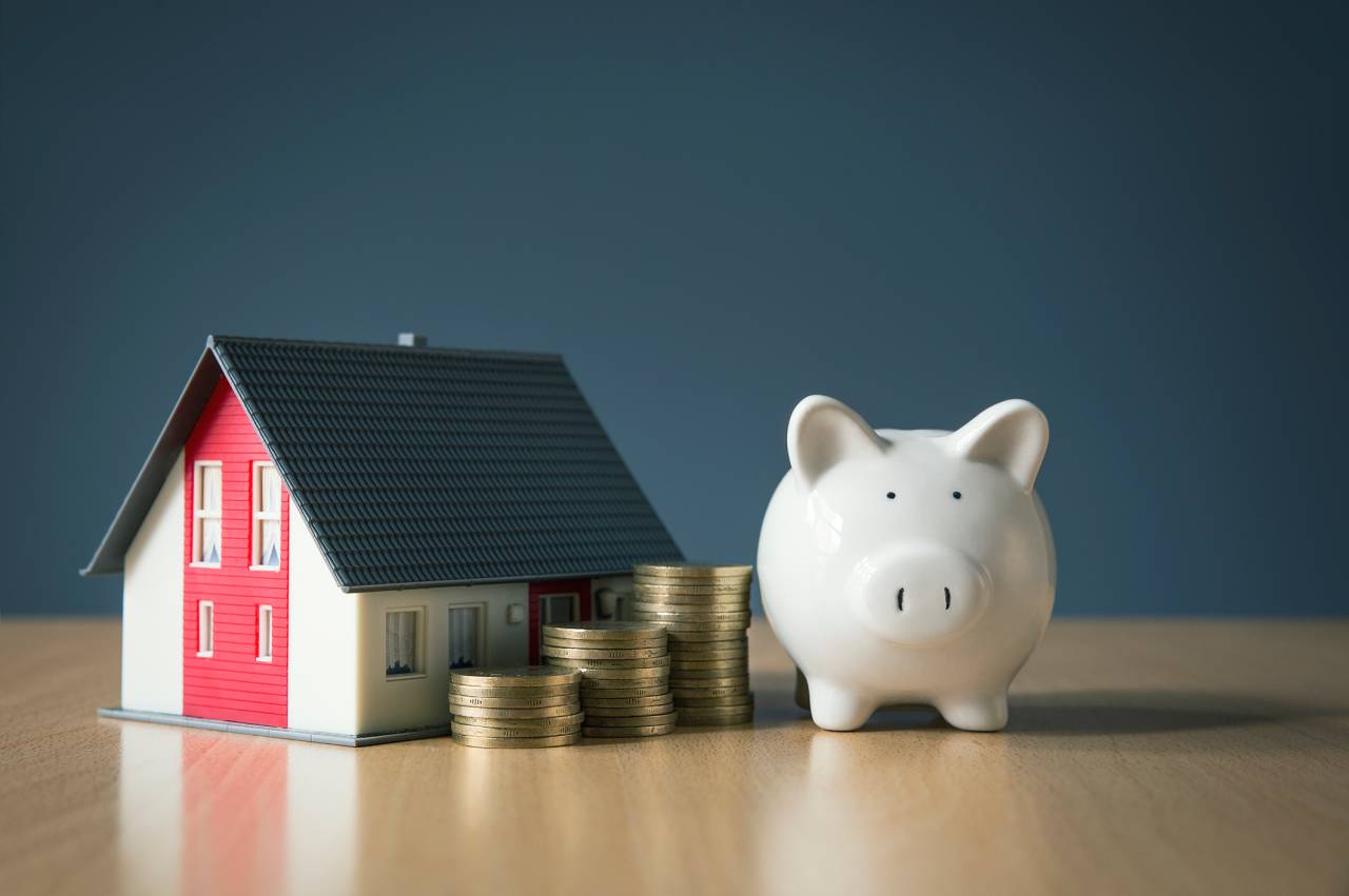 Com Selic em queda, juros dos financiamentos caíram  e portabilidade disparou (erdikocak/Getty)