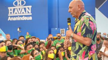 Luciano Hang em inauguração de loja Havan em Ananindeua, no Pará (Facebook Havan/Reprodução)