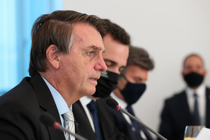 O presidente Jair Bolsonaro em agenda com os presidentes do Senado Federal, Rodrigo Pacheco (DEM-MG), e do Supremo Tribunal Federal, Luiz Fux (Foto: Marcos Corrêa/PR)