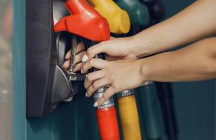 gasolina posto combustível