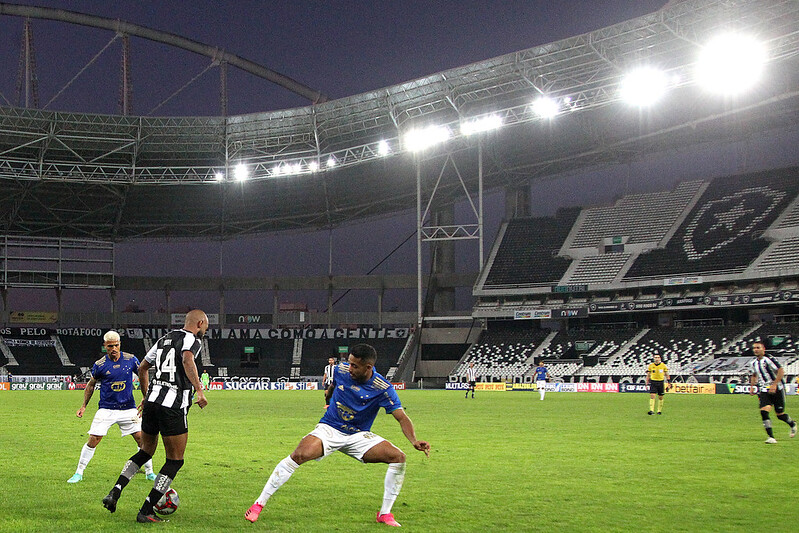 Botafogo e Cruzeiro se enfrentam pela Série B de 2021, no RJ (Vitor Silva/Botafogo)
