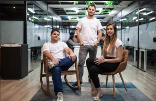 Fernando Carrasco, Marcos Salama e Laura Camargo (Divulgação)