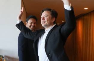 Elon Musk chega ao Brasil