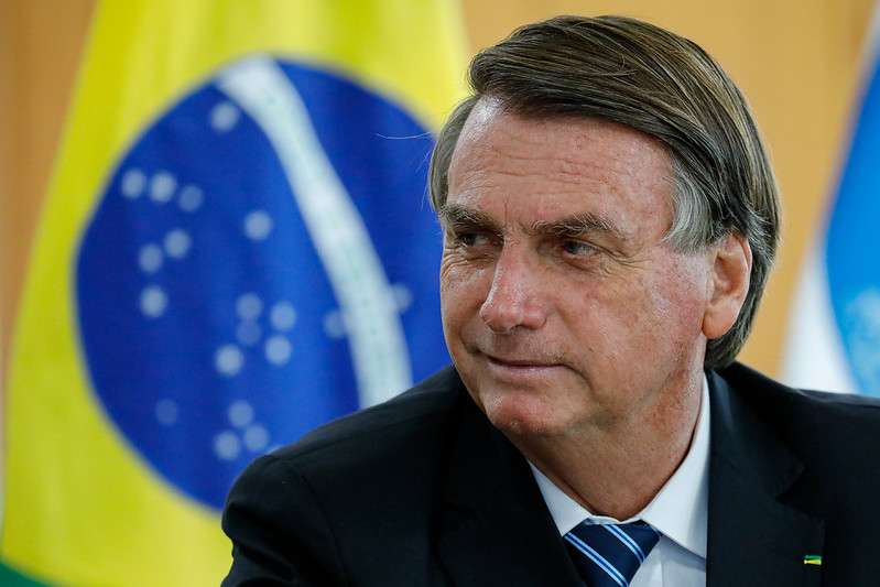 O presidente Jair Bolsonaro (PL) em audiência com o Secretário-Geral da Organização para Cooperação e Desenvolvimento Econômico (OCDE). (Foto: Isac Nóbrega/PR)