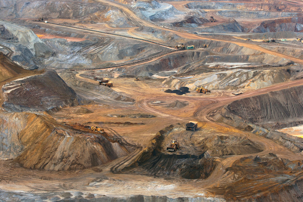 Mina de ferro da Vale em Minas Gerais (Photo by Giles Barnard/Construction Photography/Avalon/Getty Images)