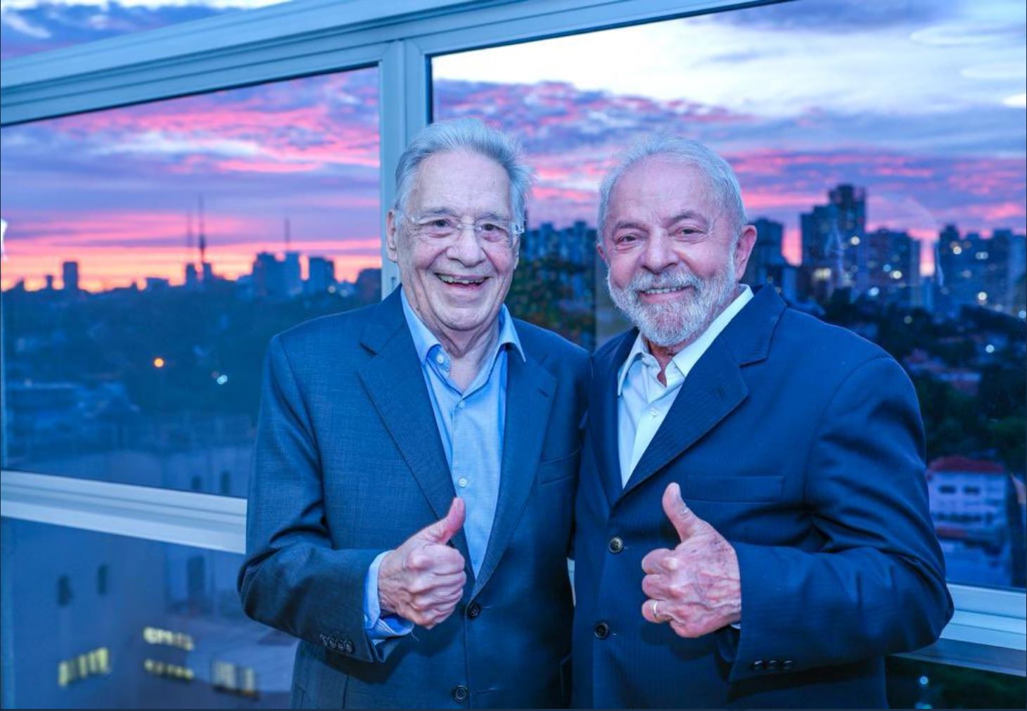 O ex-presidente Fernando Henrique Cardoso (PSDB) ao lado de Luiz Inácio Lula da Silva (PT). (Foto: Ricardo Stuckert)