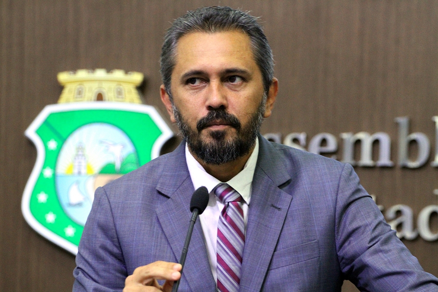 Edson Júnior Pio/Alece