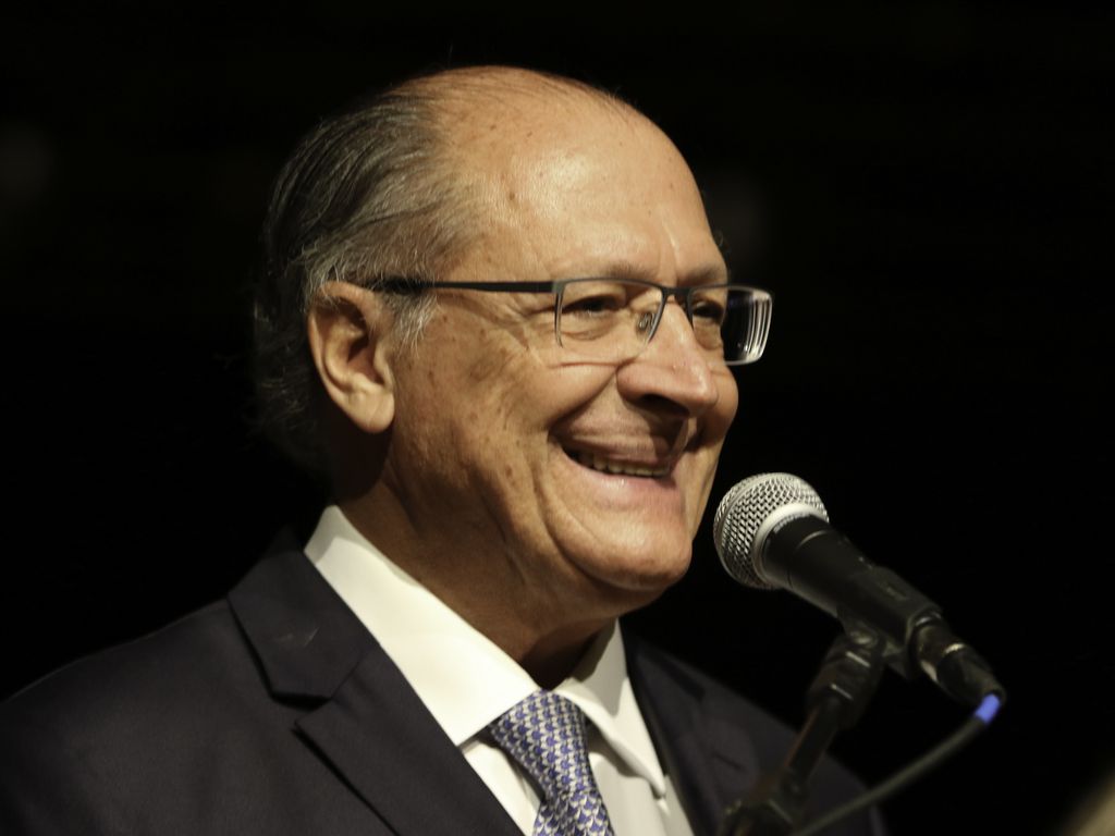 O vice-presidente eleito, Geraldo Alckmin (PSB), em coletiva de imprensa no CCBB, em Brasília (Foto: Fabio Rodrigues-Pozzebom/ Agência Brasil)