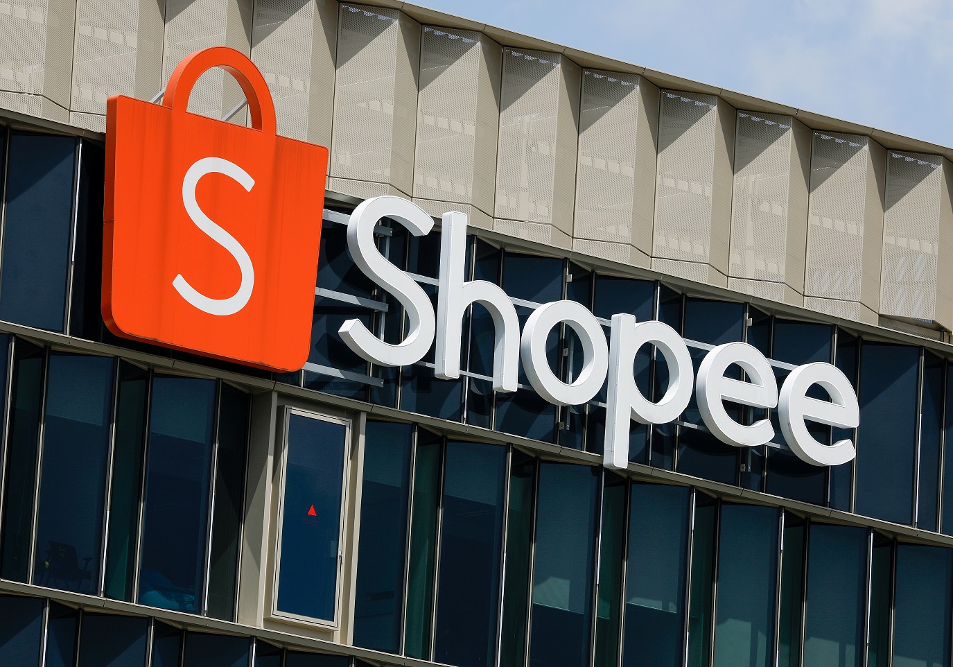 Logotipo da Shopee
(Fonte: REUTERS/Edgar Su)