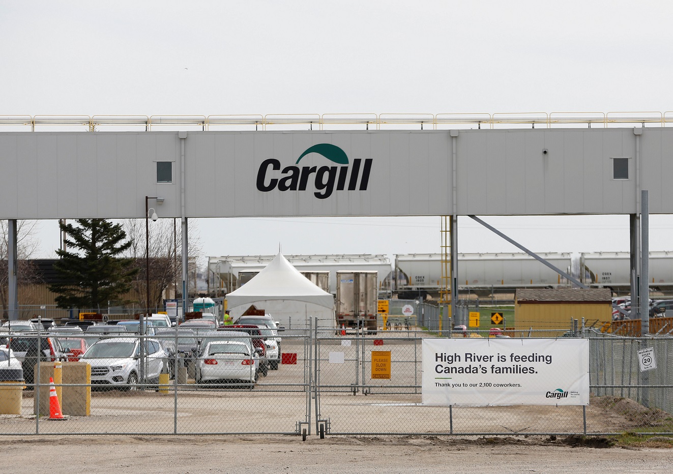 Frigorífico da Cargill em High River, Alberta, Canadá
(Foto: 06/05/2020
REUTERS/Todd Korol)