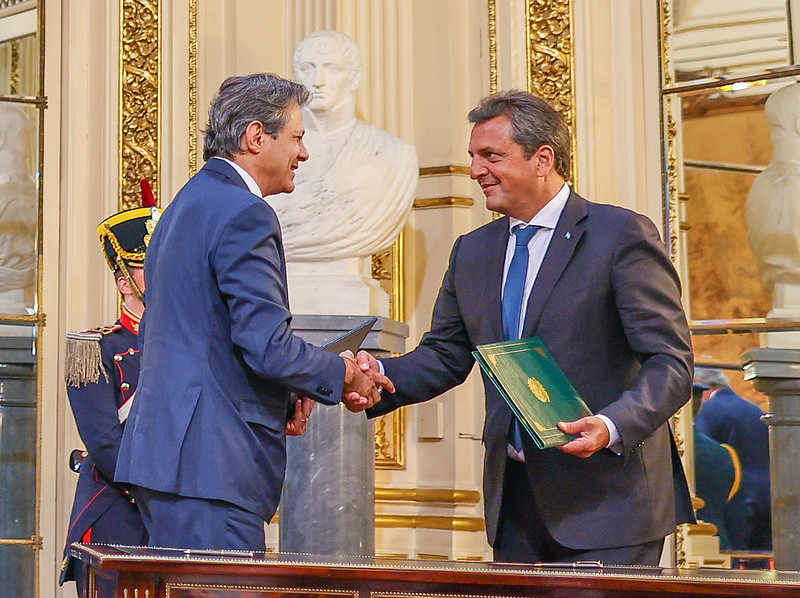 O ministro da Fazenda, Fernando Haddad (PT), e o ministro da Economia da Argentina, Sérgio Massa (Foto: Ricardo Stuckert/PR)