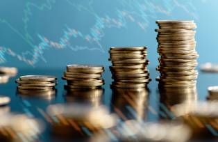 Estratégia de investimento e movimentação de preços.