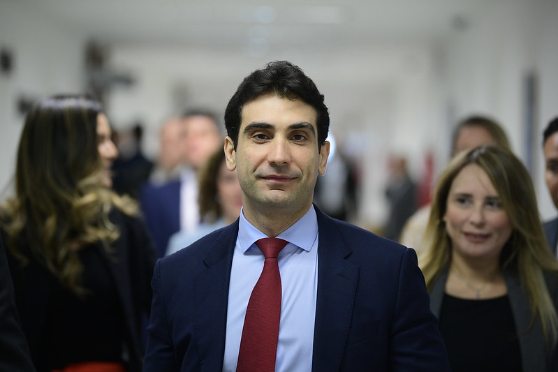 O economista Gabriel Galípolo, indicado pelo presidente Luiz Inácio Lula da Silva (PT) para assumir a diretoria de Política Monetária do Banco Central (Foto: Pedro França/Agência Senado)