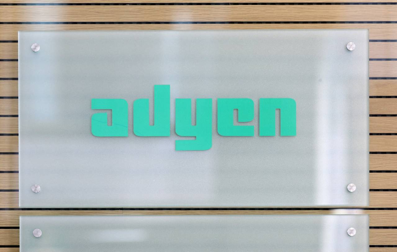 Logo da Adyen na recepção da sede da companhia, em Amsterdam, Holanda
24/08/2018
REUTERS/Eva Plevier