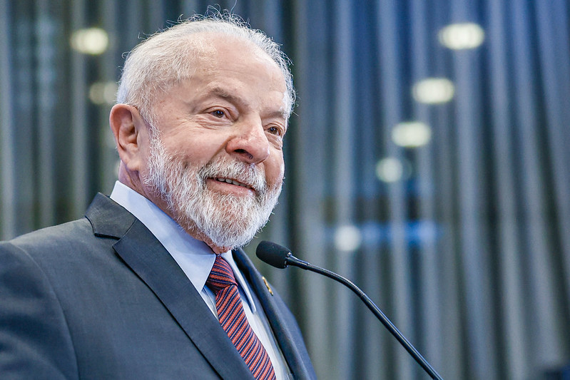 O presidente Luiz Inácio Lula da Silva (PT) concede entrevista coletiva durante viagem oficial à África do Sul (Foto: Ricardo Stuckert/PR)