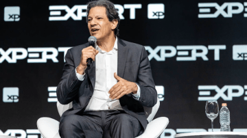 Fernando Haddad, ministro da Fazenda, na Expert XP 2023