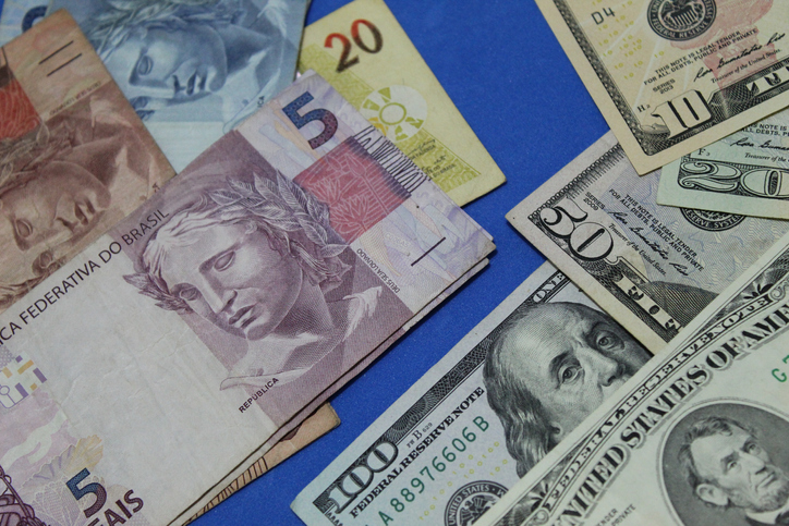 Dólar e Real (Foto: Getty Images)