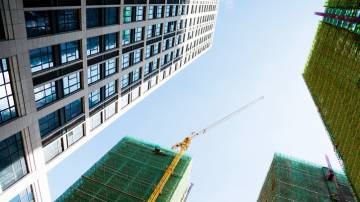 Foto de stock de Residencial edifício em construção moderna