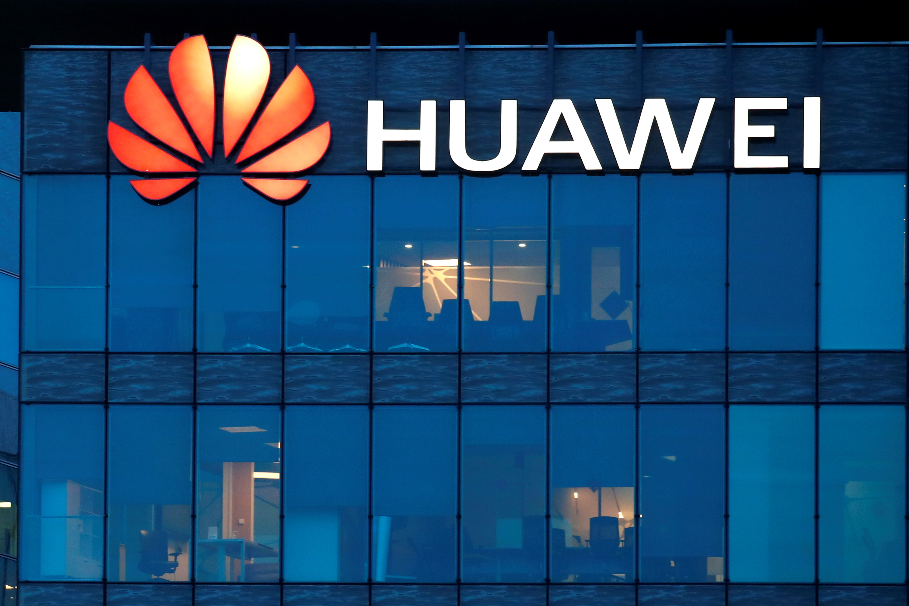 Huawei e Qualcomm firmam acordo de patentes que abrange 5G, IA e redes nos EUA