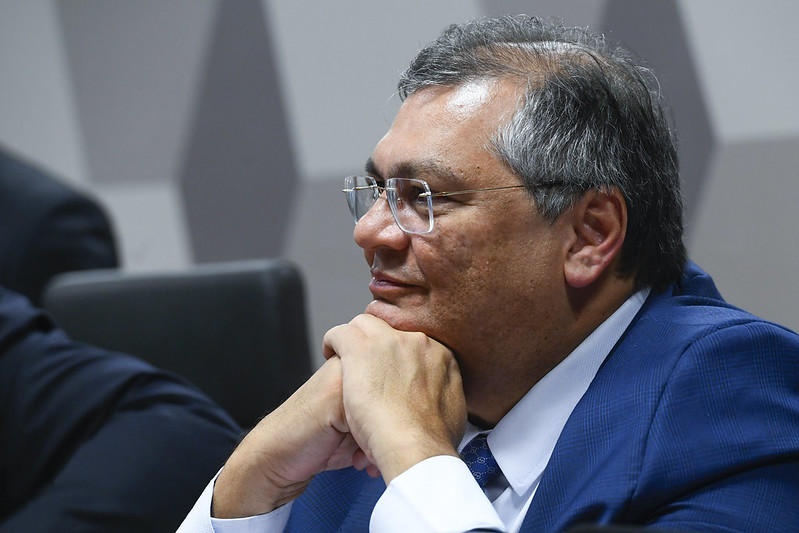 Flávio Dino durante sabatina na Comissão de Constituição e Justiça (CCJ) do Senado Federal (Foto: Marcos Oliveira/Agência Senado)