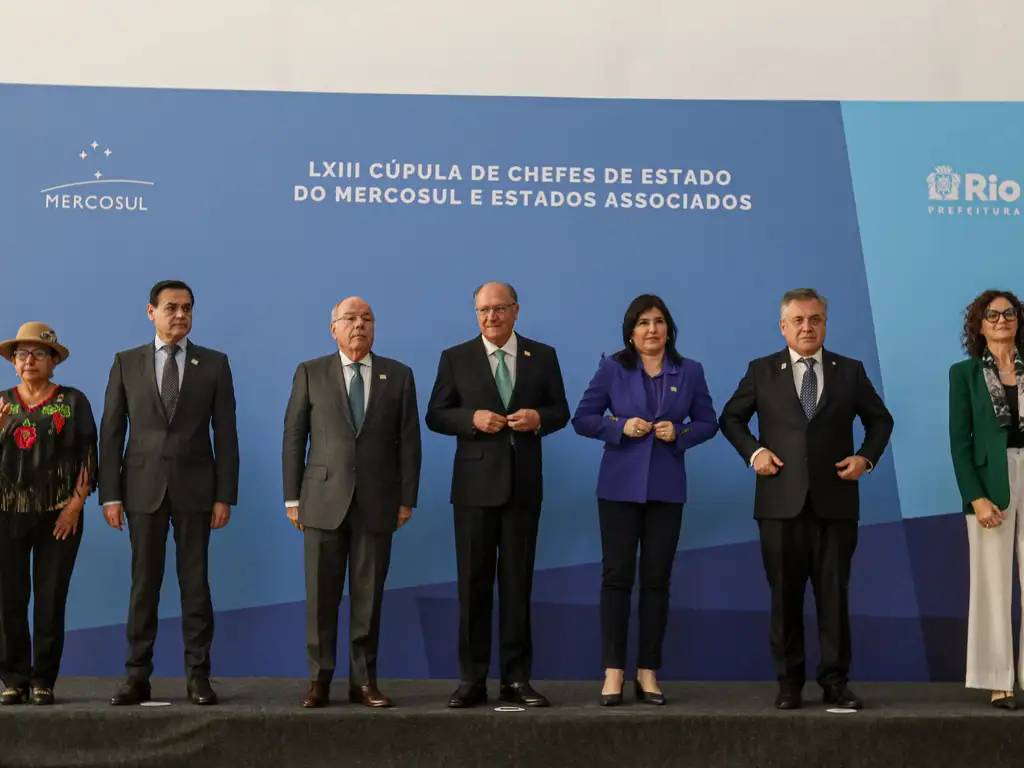 Fotografia oficial da Reunião do Conselho do Mercado Comum do MERCOSUL, no Museu do Amanhã, zona portuária do Rio. Foto: Tânia Rêgo/Agência Brasil