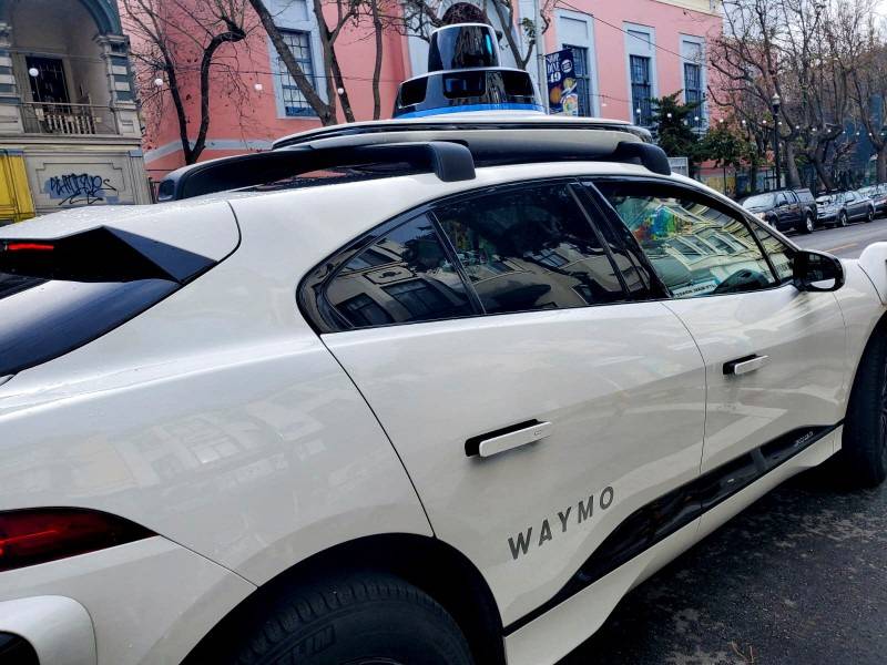 Taxi autonômo da Waymo em San Francisco, EUA
09/12/2022
(Foto: REUTERS/Paresh Dave)