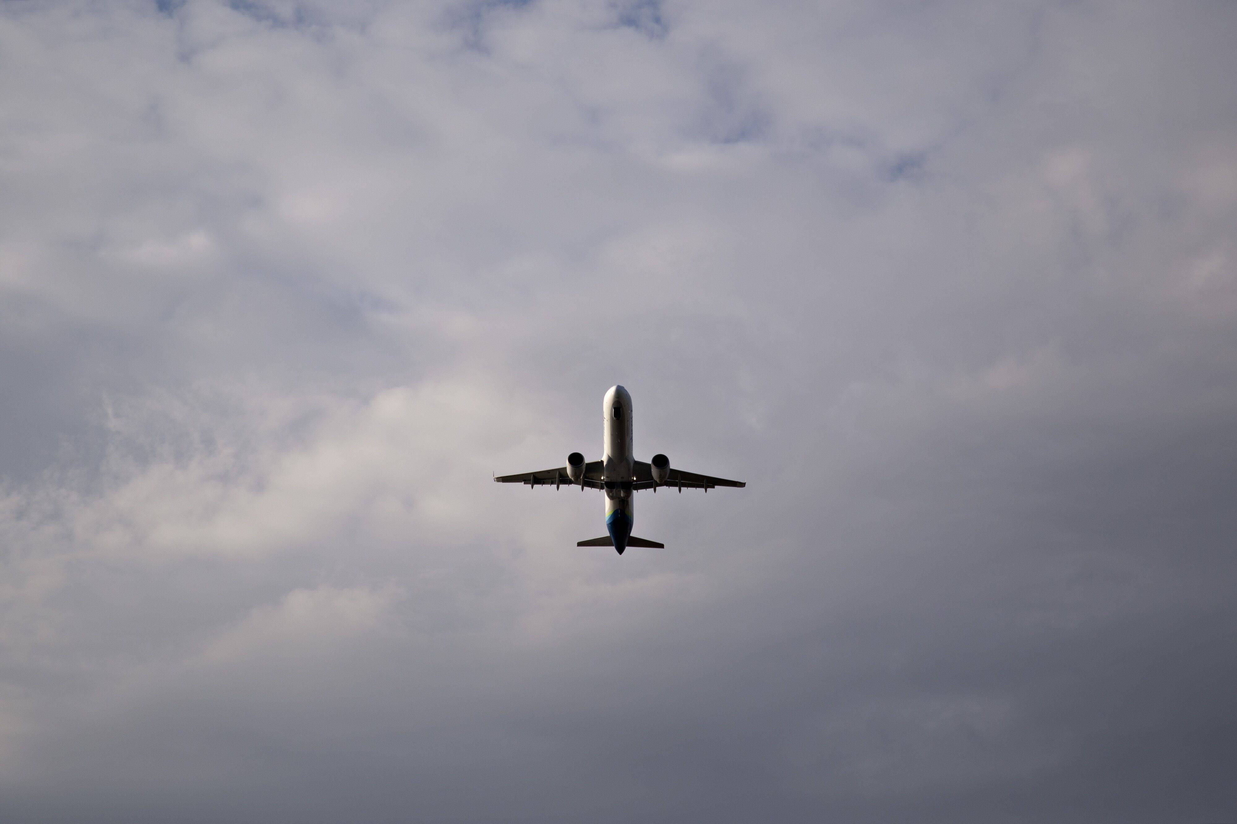 Avião