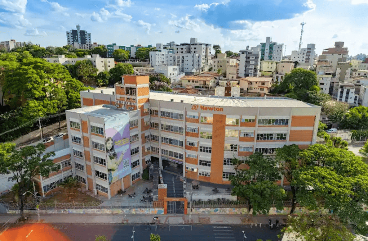 Instituto Newton Paiva