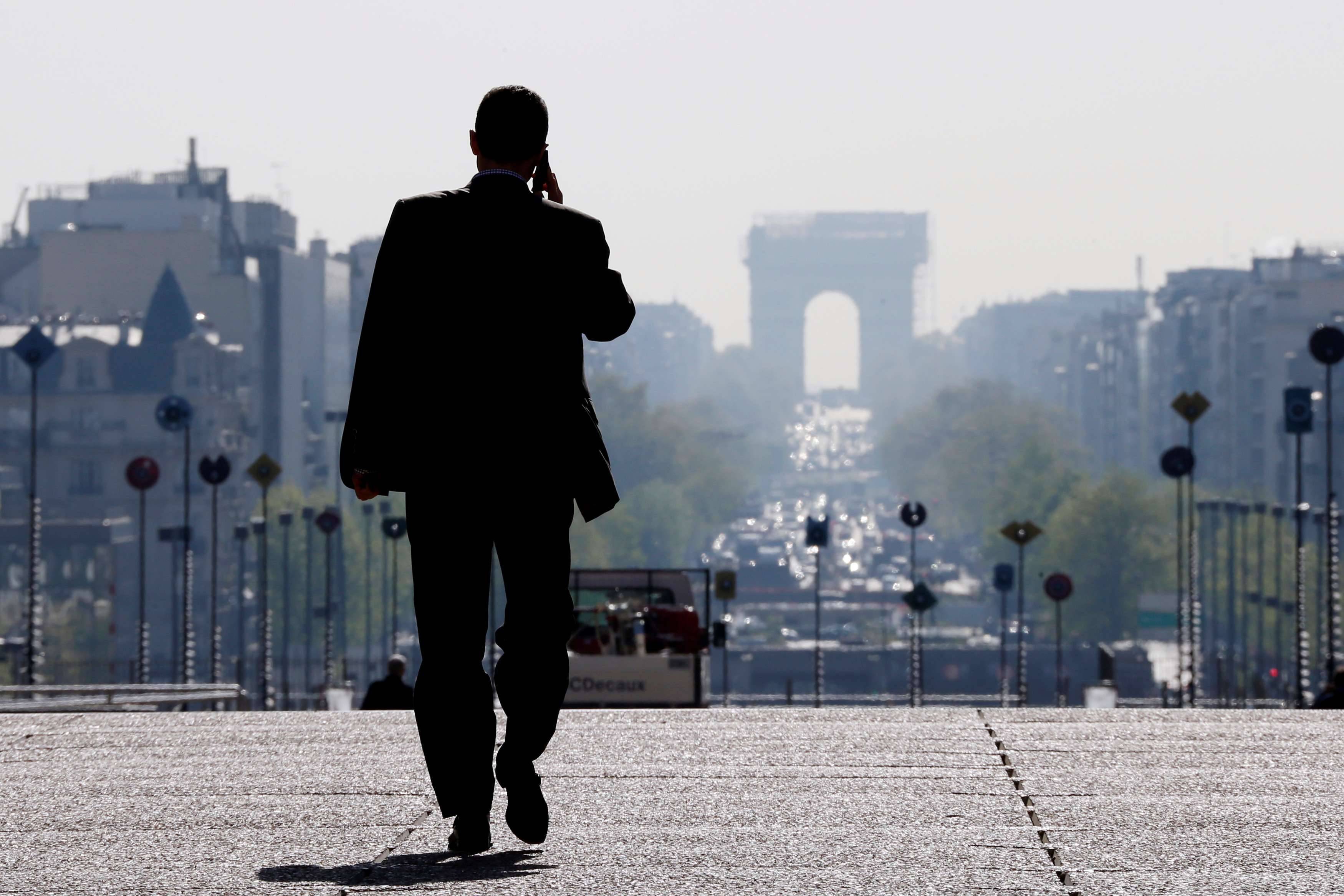 Distrito financeiro de Paris - 10/04/2014 (Foto: Gonzalo Fuentes/Reuters)