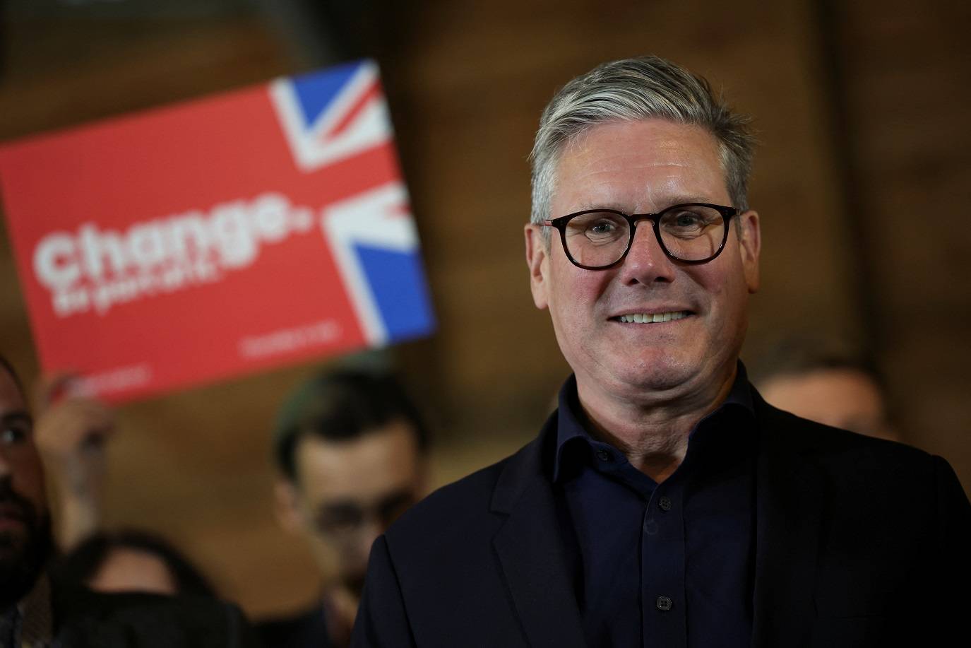 O líder do Partido Trabalhista da oposição britânica, Keir Starmer, participa de um evento de campanha em uma fazenda em Oxfordshire, Reino Unido, em 1º de julho de 2024. REUTERS/Phil Noble