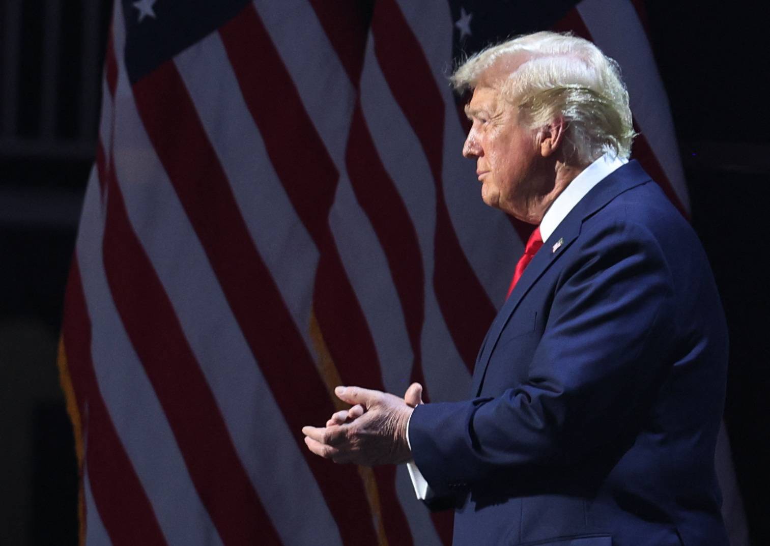 Ex-presidente dos EUA e candidato republicano à Presidência, Donald Trump
18/07/2024
REUTERS/Jeenah Moon