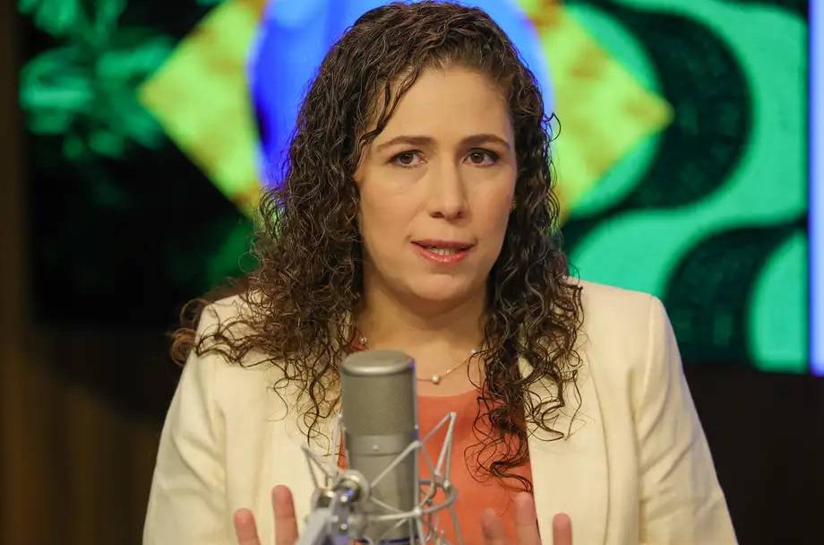 A ministra da Gestão e da Inovação em Serviços Públicos, Esther Dweck (Foto: Fabio Rodrigues-Pozzebom/Agência Brasil)