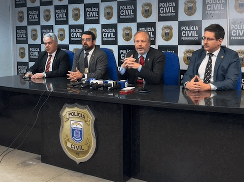 Coletiva da Operação Integration (Reprodução/Instagram/Polícia Civil de Pernambuco)