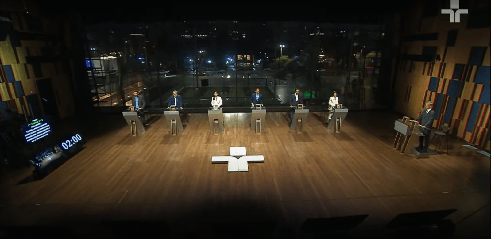 Debate entre os candidatos a prefeito de São Paulo promovido pela TV Cultura (Foto: Reprodução YouTube)
