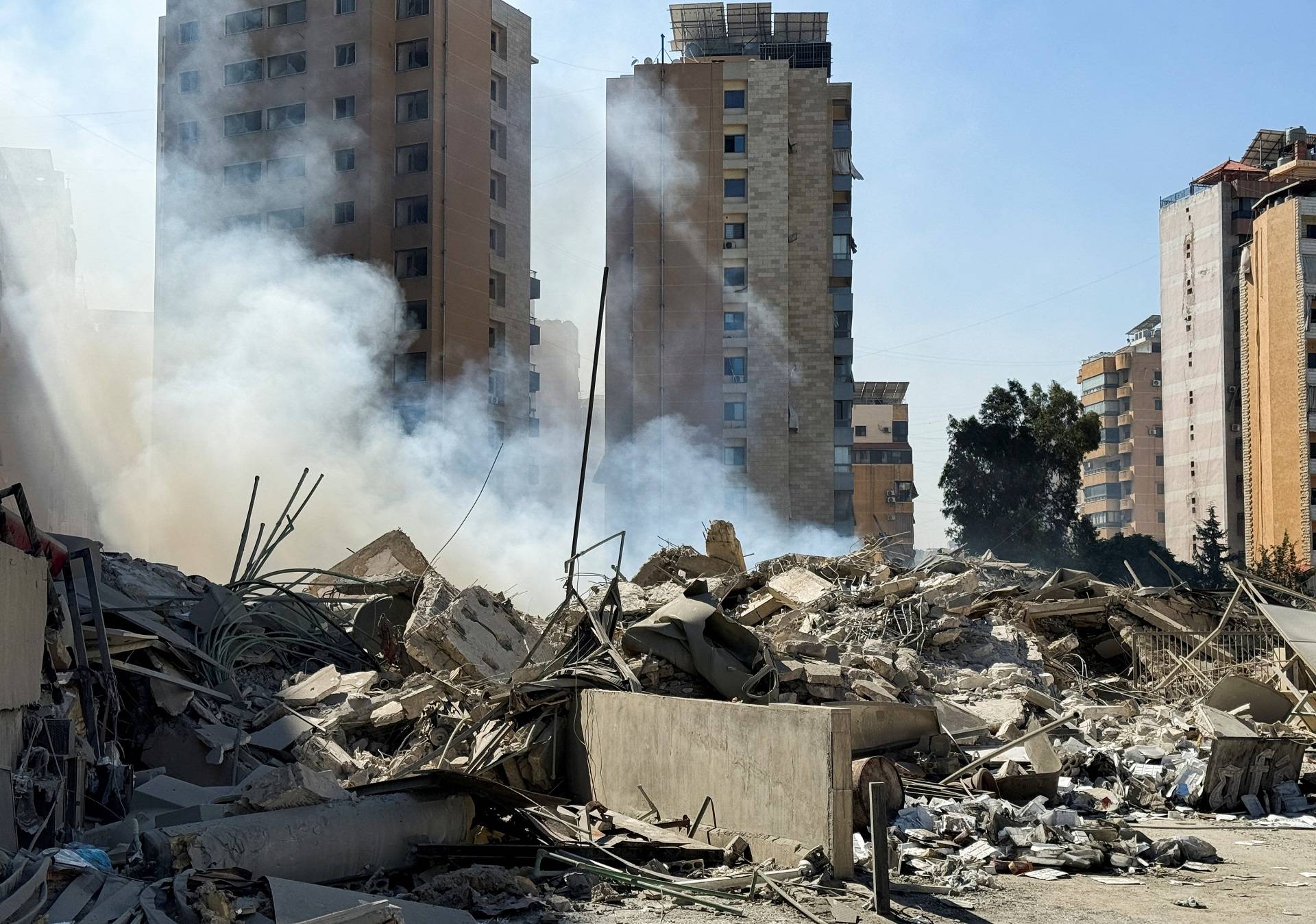 Resultado de novos ataques de Israel nos subúrbios de Beirute, no Líbano, no dia 4 de outubro de 2024