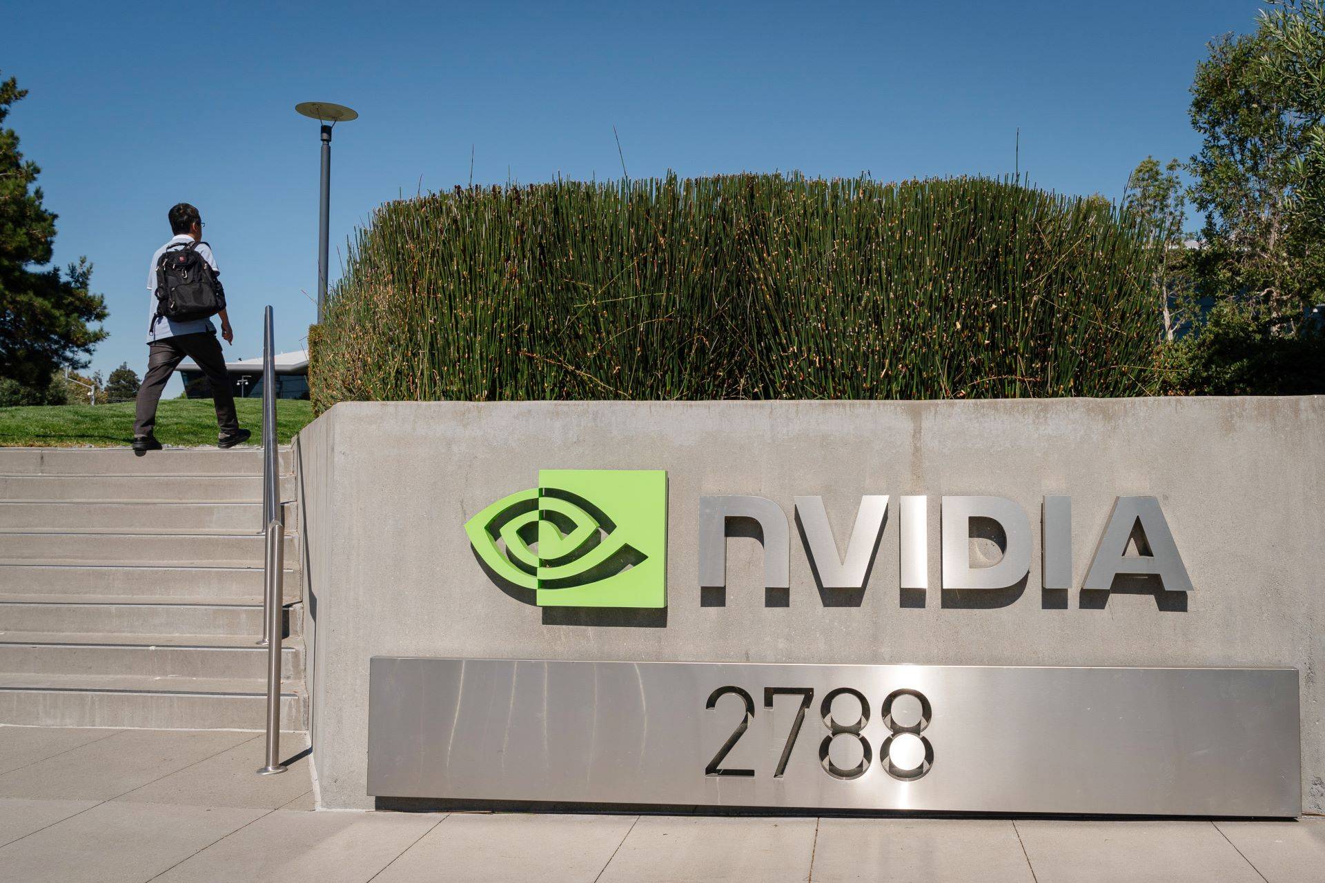 Sede da Nvidia em Santa Clara, California. (Foto: Loren Elliott/Bloomberg)