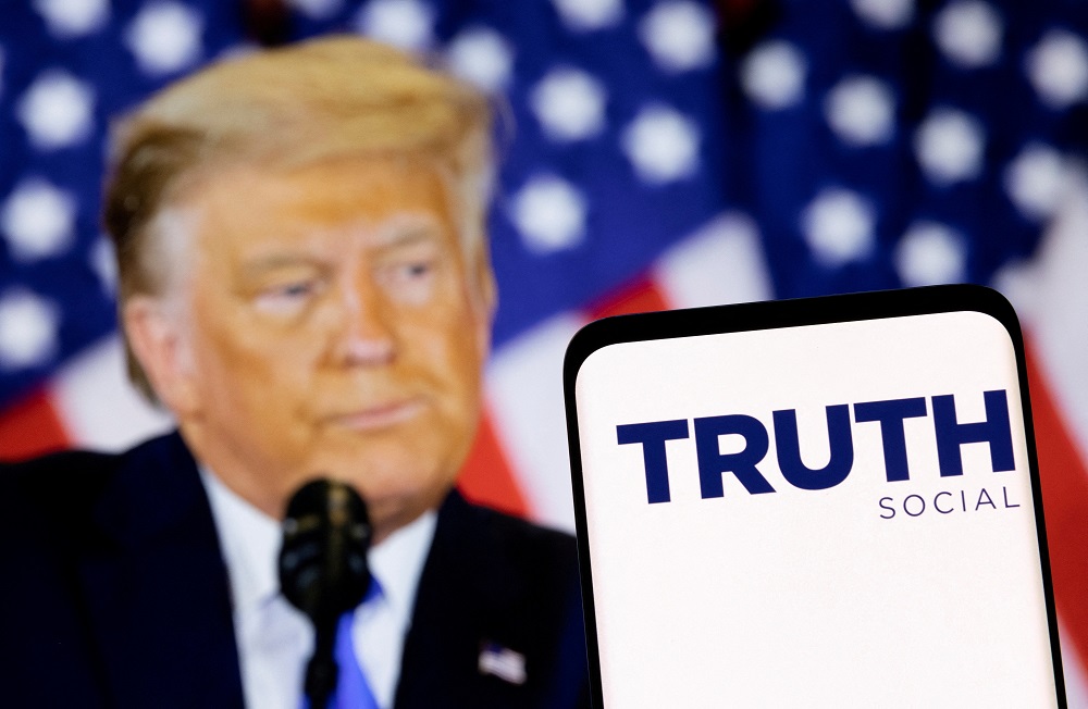 Trump aproveita contagem rápida de votos no Brasil para criticar sistema americano