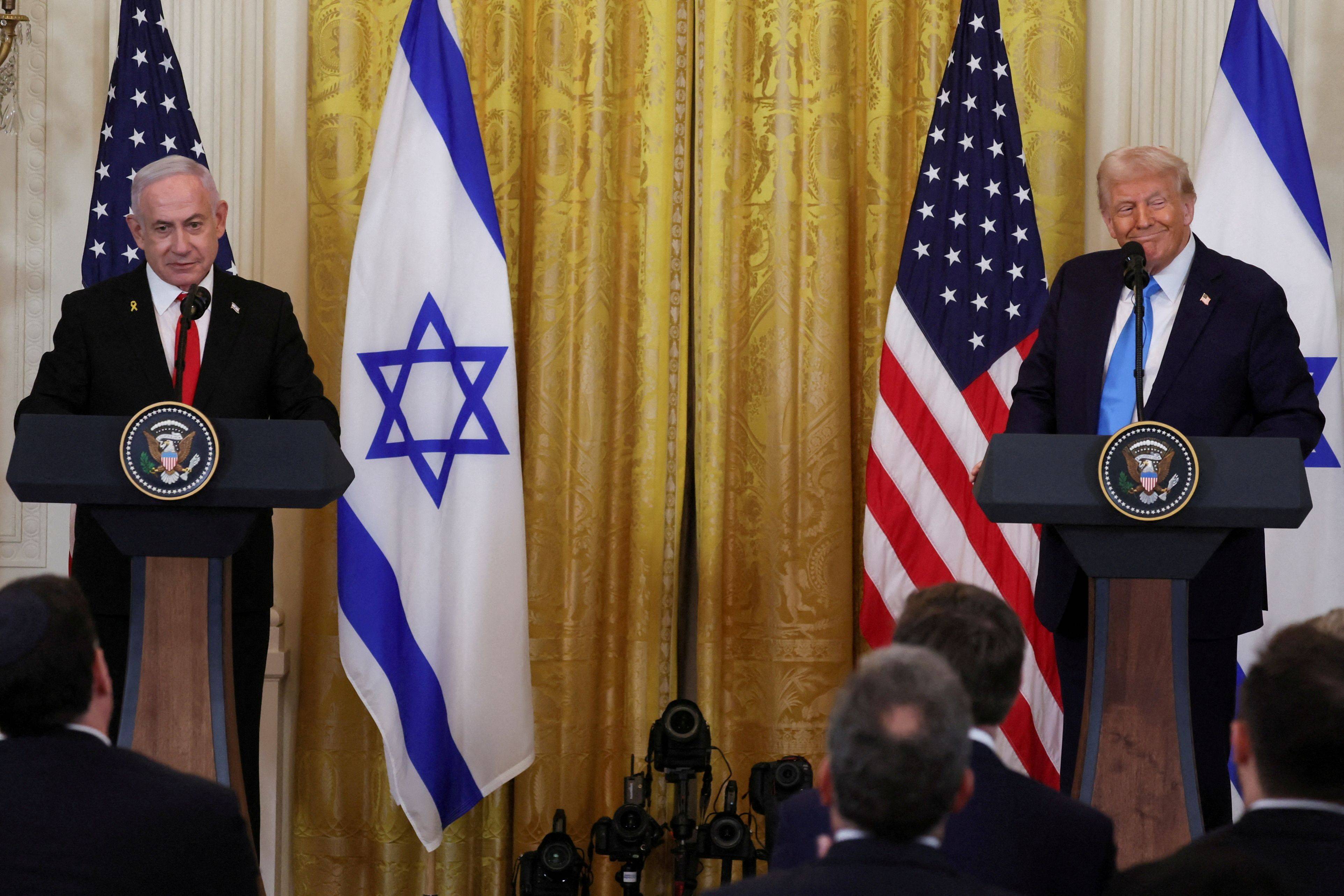 O presidente dos EUA, Donald Trump, e o primeiro-ministro israelense, Benjamin Netanyahu, realizam uma coletiva de imprensa na Casa Branca - 04/02/2025 (Foto: REUTERS/Leah Millis)
