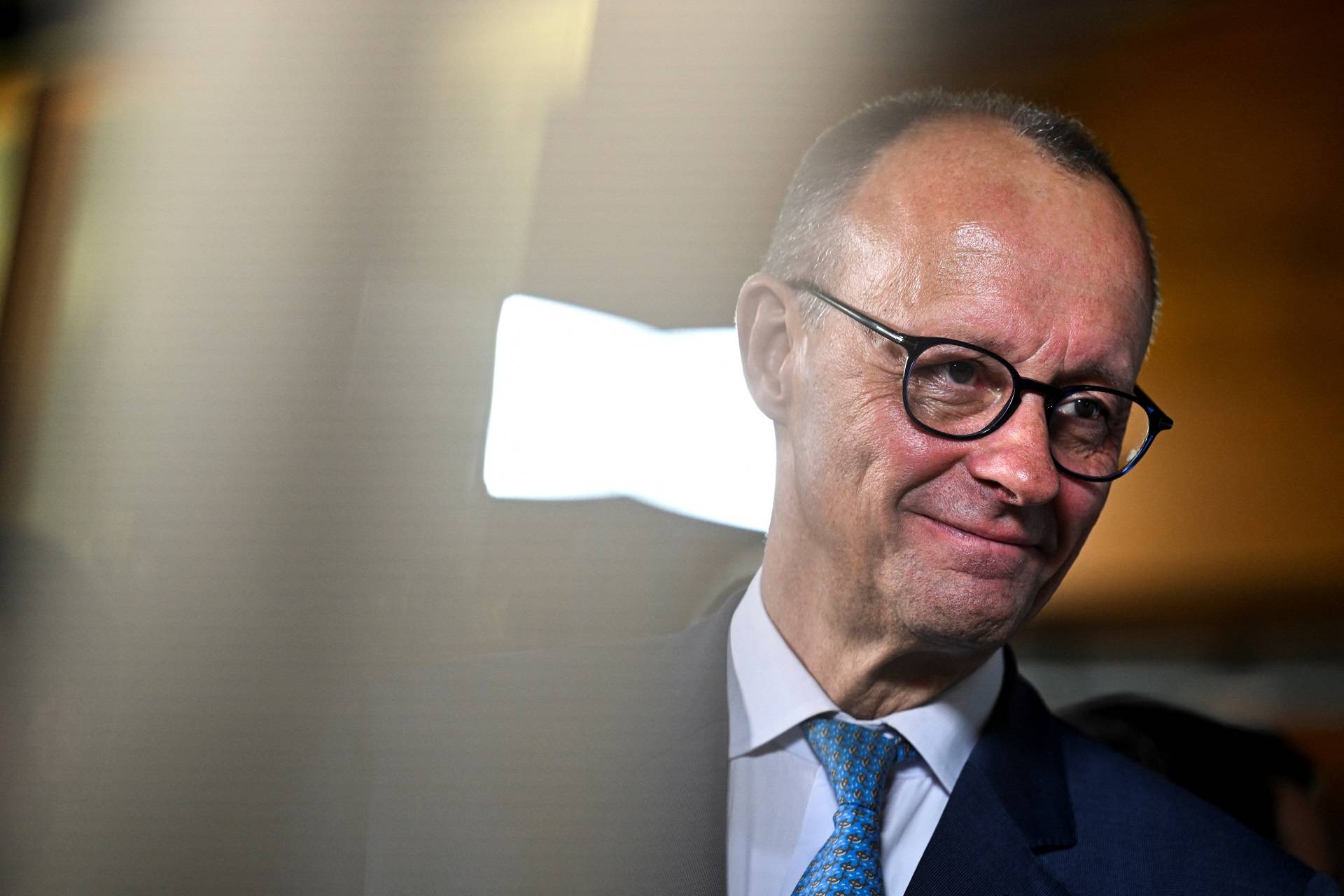 Friedrich Merz em Berlim 
 23/2/2025   REUTERS/Angelika Warmuth